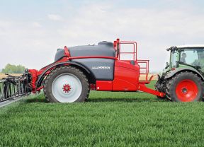 Gezogene Spritze Leeb LT