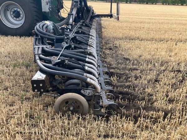 Gülle injizieren mit Injektor von Evers