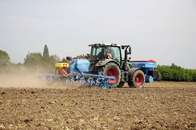 Lemken Azurit-Einzelkornsämaschine Agritechnica 2015 Trapezpackerwalze