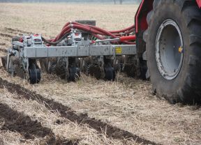 Gülle-Strip-Till auf Acker