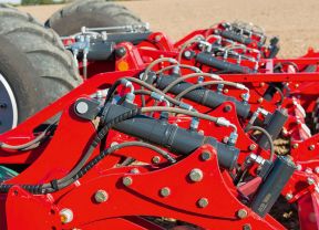 Grubber Turbo i-Tiller von Kverneland