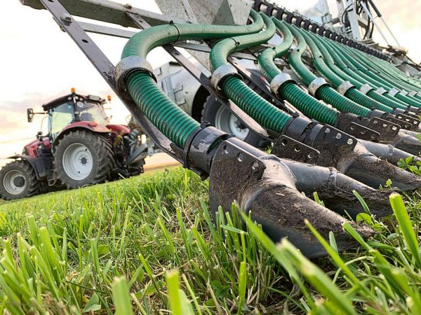 Schleppschuverteiler von Fliegl