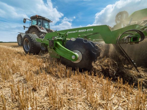 Kompaktscheibenegge Amazone Catros XL