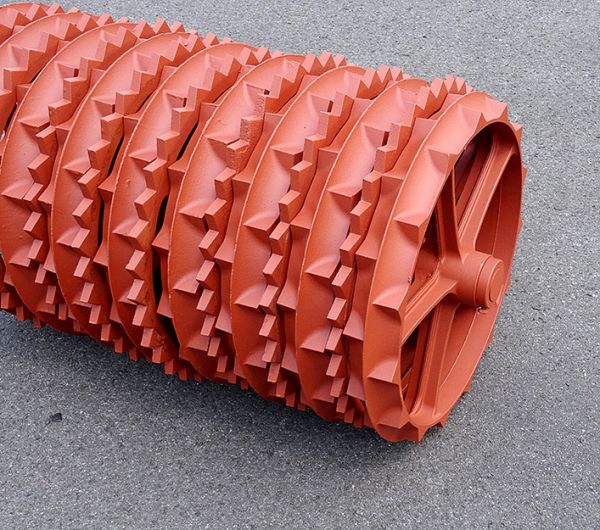 Tigges Walze Camcrosswalze gegen Maiszünsler