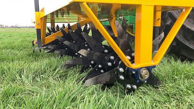 Grünlandbelüfter McConnel Pasturater