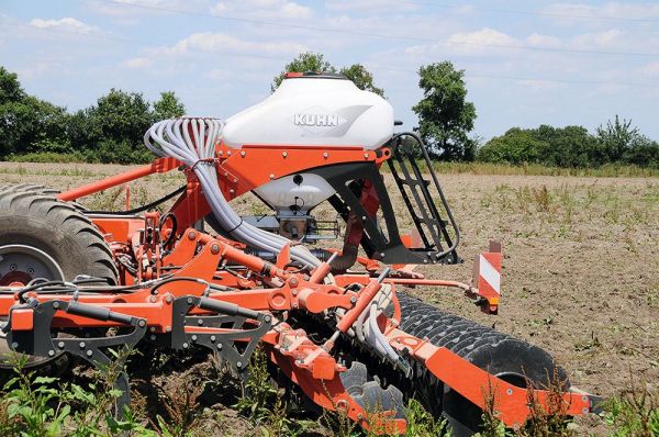 Kuhn SH 600 Feinsäeinrichtung Grubbersaat  Agritechnica 2015