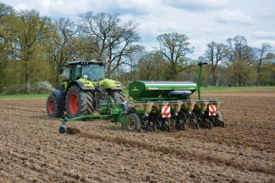 Twin Row Sämaschine von Great Plains